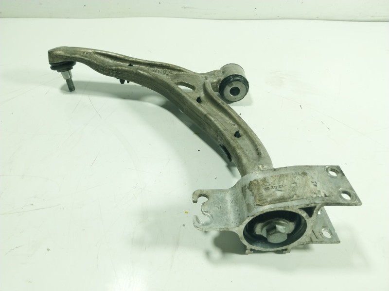 Recambio de brazo suspension inferior delantero derecho para mercedes-benz cla shooting brake (x117) cla 220 cdi / d (117.903) r