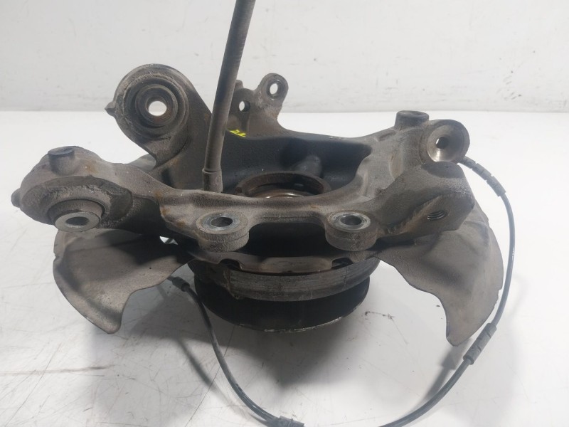 Recambio de mangueta trasera izquierda para bmw 1 (f20) 116 d referencia OEM IAM 33326792515  