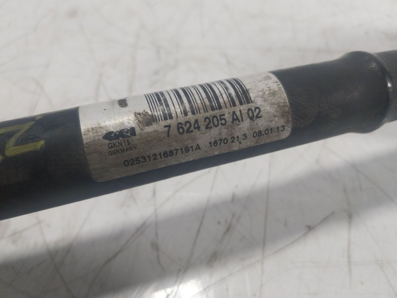 Recambio de transmision trasera izquierda para bmw 1 (f20) 116 d referencia OEM IAM 33207624205 7624205AI02 