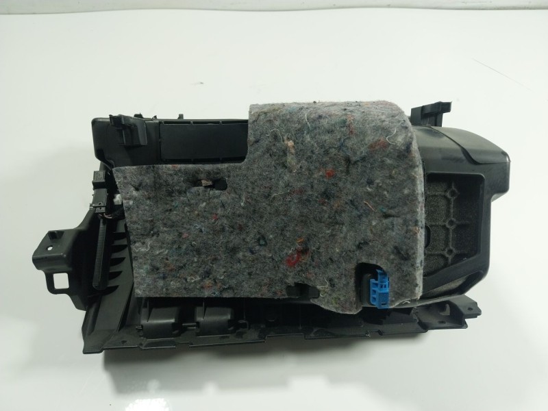 Recambio de guantera para mercedes-benz cla shooting brake (x117) cla 220 cdi / d (117.903) referencia OEM IAM   