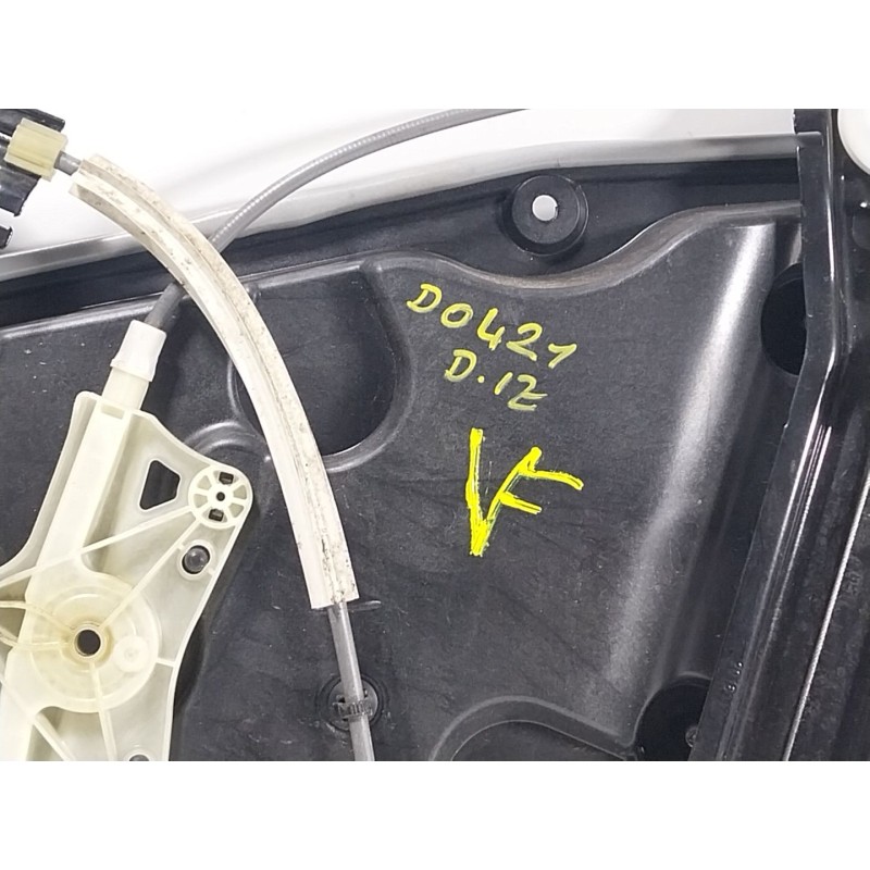 Recambio de elevalunas delantero izquierdo para mercedes-benz cla shooting brake (x117) cla 220 cdi / d (117.903) referencia OEM