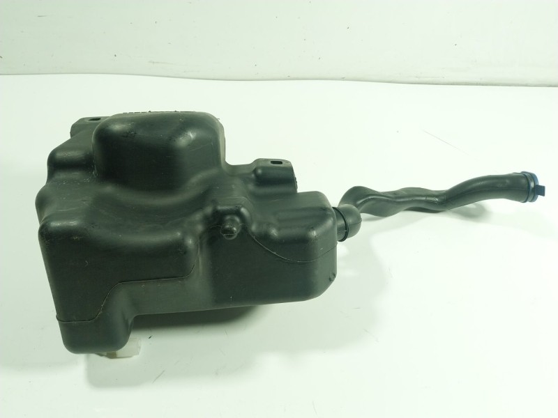 Recambio de deposito limpia para mercedes-benz cla shooting brake (x117) cla 220 cdi / d (117.903) referencia OEM IAM  A24686902