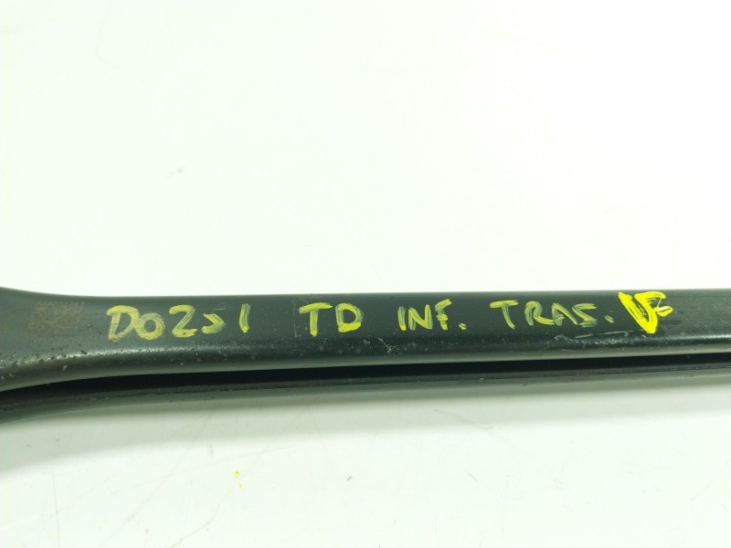 Recambio de brazo suspension inferior trasero derecho para bmw 1 (f40) 118 d referencia OEM IAM  685156906 