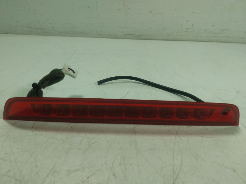 Recambio de piloto trasero central para hyundai ix35 (lm, el, elh) 1.7 crdi referencia OEM IAM  927002Y0 