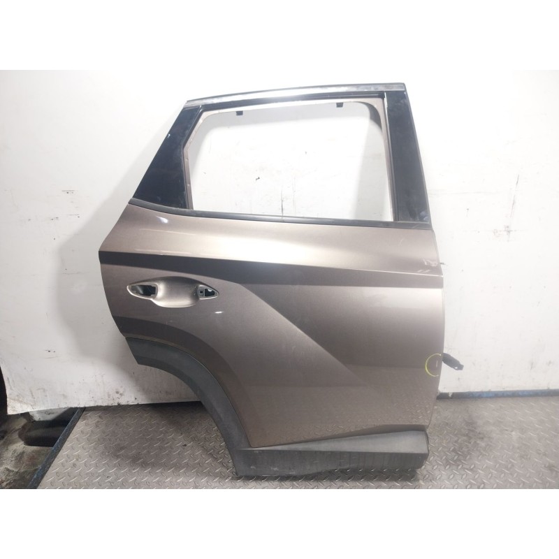 Recambio de puerta trasera derecha para hyundai tucson (nx4e, nx4a) 1.6 t-gdi referencia OEM IAM   