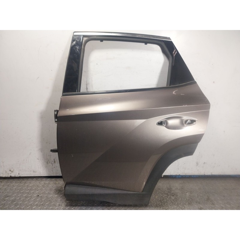 Recambio de puerta trasera izquierda para hyundai tucson (nx4e, nx4a) 1.6 t-gdi referencia OEM IAM   