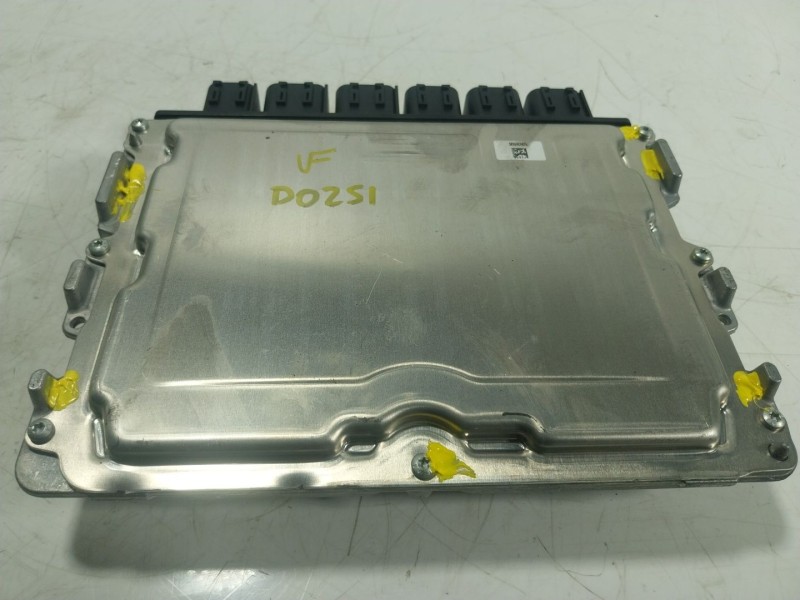 Recambio de centralita motor uce para bmw 1 (f40) 118 d referencia OEM IAM  5A149A901 