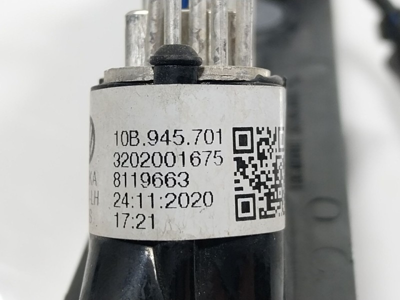 Recambio de piloto trasero antiniebla izquierdo para volkswagen id.3 (e11, e12) pro referencia OEM IAM  10B945701 
