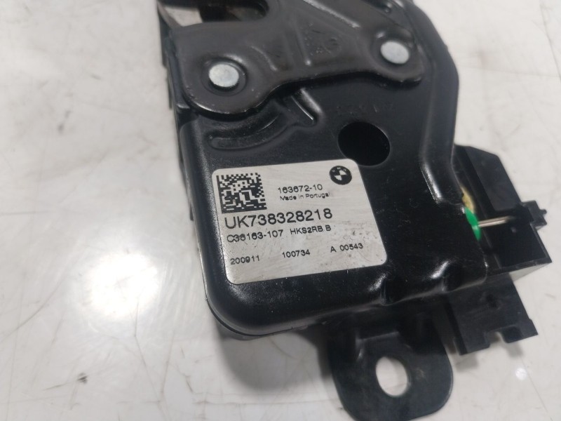 Recambio de cerradura maletero / porton para bmw 1 (f40) 118 d referencia OEM IAM  738328218 