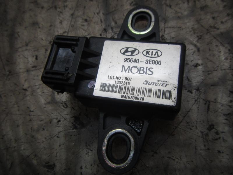 Recambio de modulo electronico para kia sorento 2.5 crdi concept referencia OEM IAM 956403E000 956403E000 