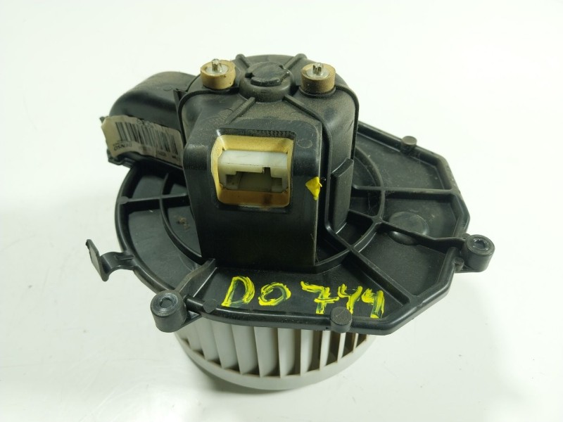 Recambio de motor calefaccion para peugeot partner tepee 1.6 hdi 90 referencia OEM IAM   