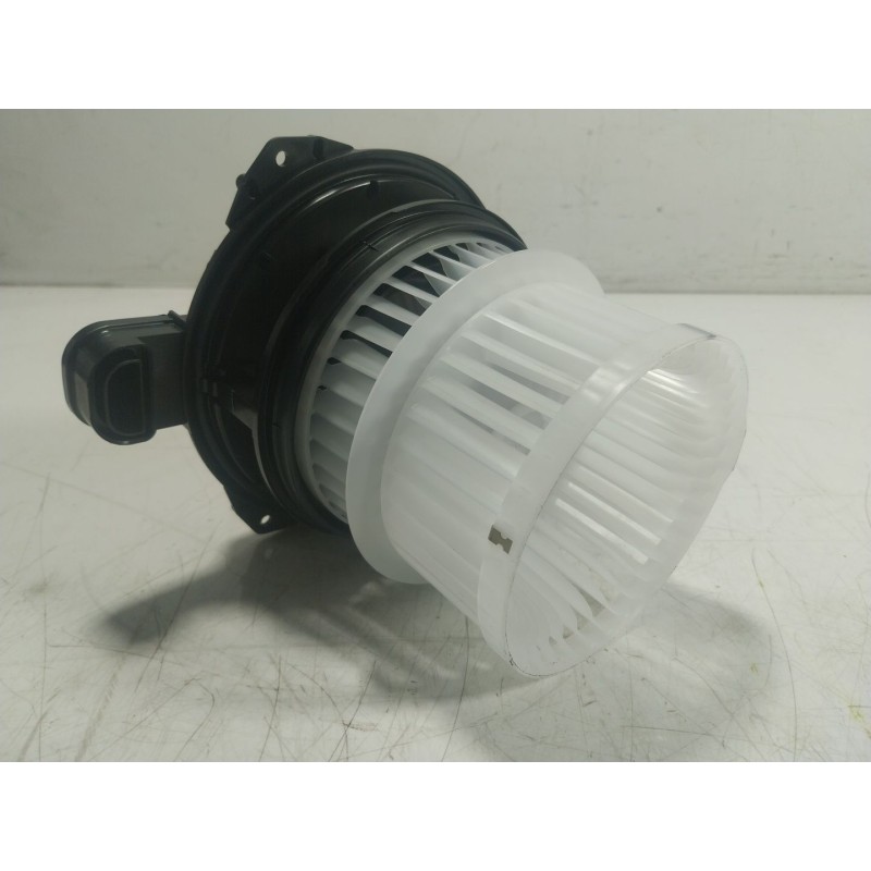 Recambio de motor calefaccion para toyota c-hr (_x1_) 1.8 hybrid (zyx10_, zyx11_) referencia OEM IAM   