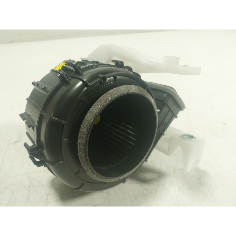 Recambio de motor calefaccion para toyota c-hr (_x1_) 1.8 hybrid (zyx10_, zyx11_) referencia OEM IAM  G923012020 