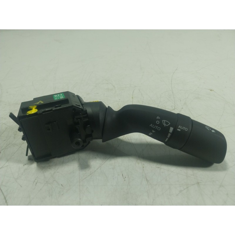 Recambio de mando limpia para toyota c-hr (_x1_) 1.8 hybrid (zyx10_, zyx11_) referencia OEM IAM  02A6017L033 