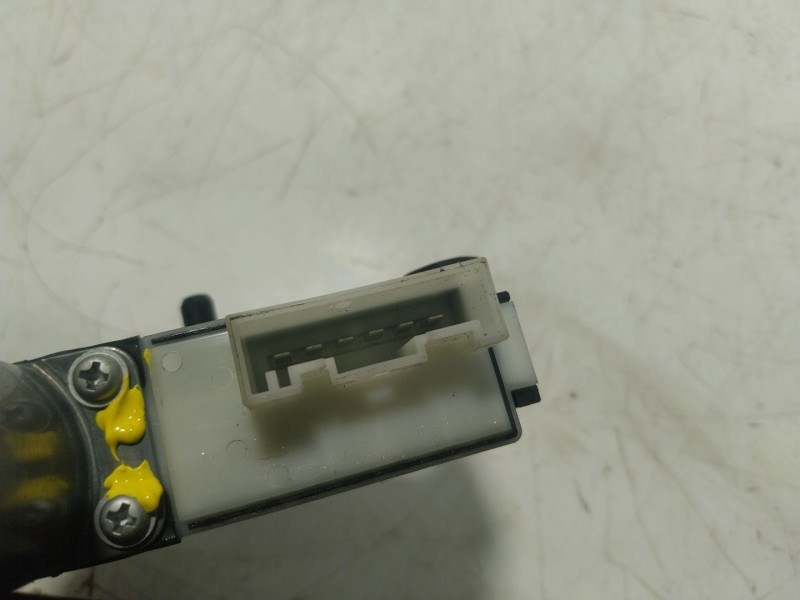 Recambio de motor elevalunas trasero izquierdo para bmw 1 (f40) 118 d referencia OEM IAM 61355A02D63 19031060026 