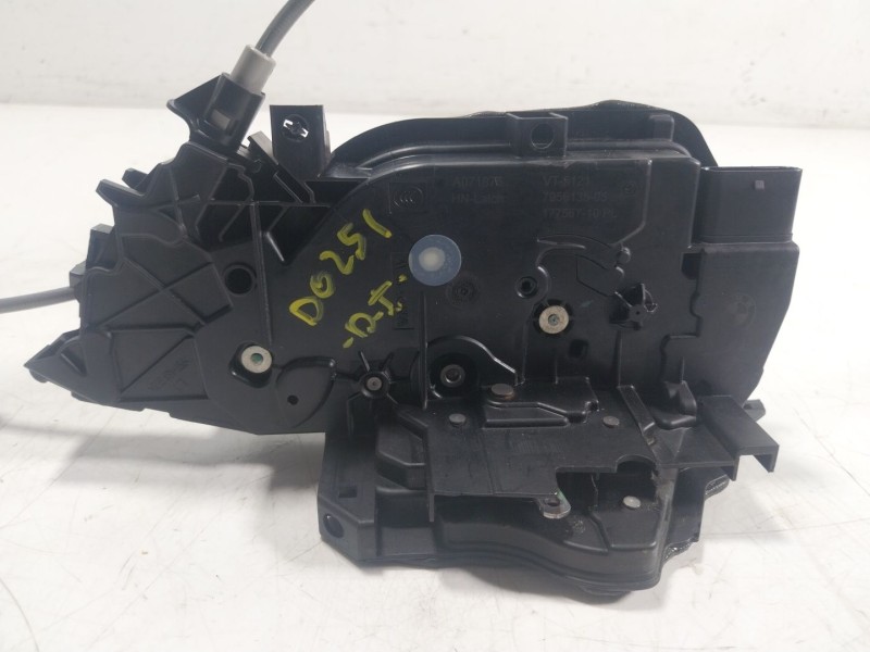 Recambio de cerradura puerta delantera izquierda para bmw 1 (f40) 118 d referencia OEM IAM 51217956135 795613505 