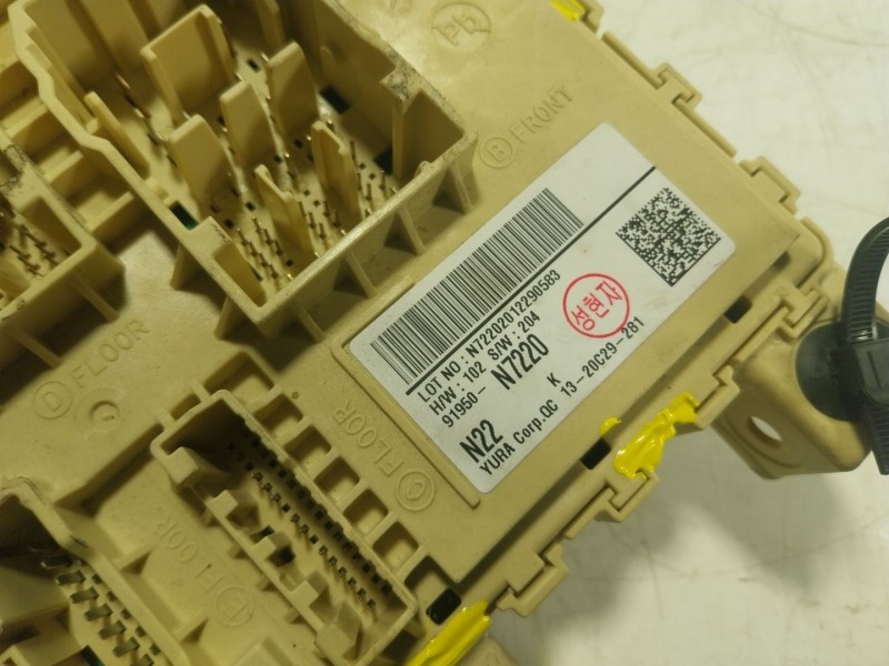 Recambio de caja reles / fusibles para hyundai tucson (nx4e, nx4a) 1.6 t-gdi referencia OEM IAM  91950N7220 