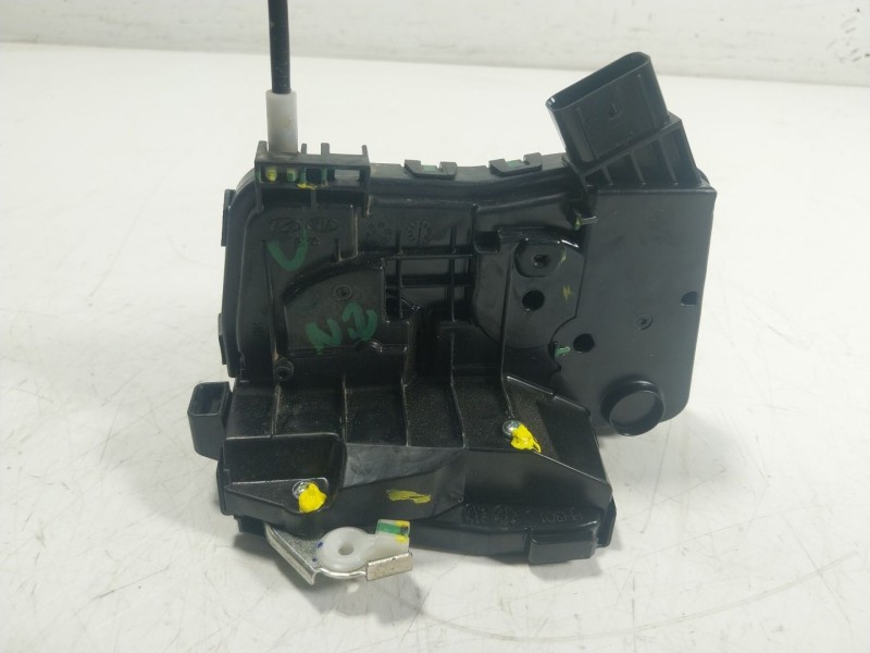 Recambio de cerradura puerta trasera izquierda para hyundai tucson (nx4e, nx4a) 1.6 t-gdi referencia OEM IAM  81410N7000 