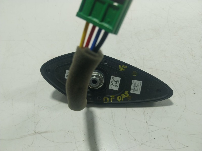 Recambio de antena para hyundai tucson (nx4e, nx4a) 1.6 t-gdi referencia OEM IAM  96210N7400EB 