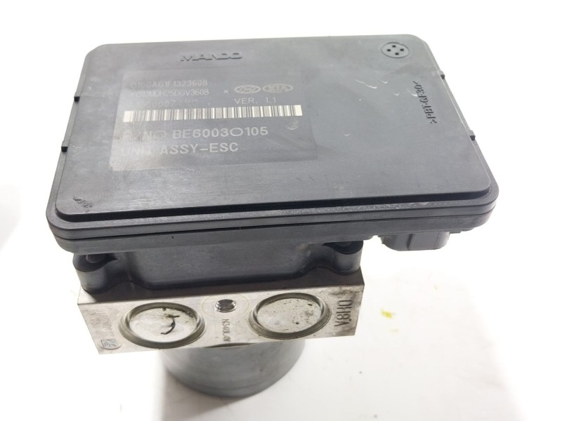 Recambio de abs para hyundai ix35 (lm, el, elh) 1.7 crdi referencia OEM IAM  589202Y620 