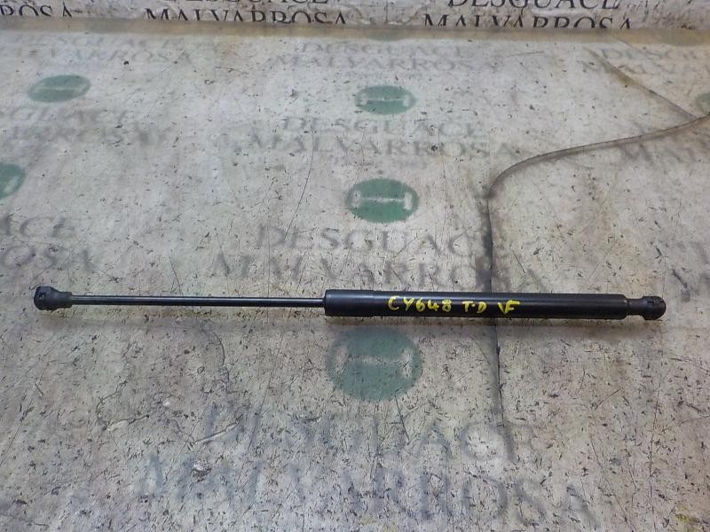 Recambio de amortiguadores maletero / porton para dacia sandero 0.9 tce cat referencia OEM IAM 904529943R  