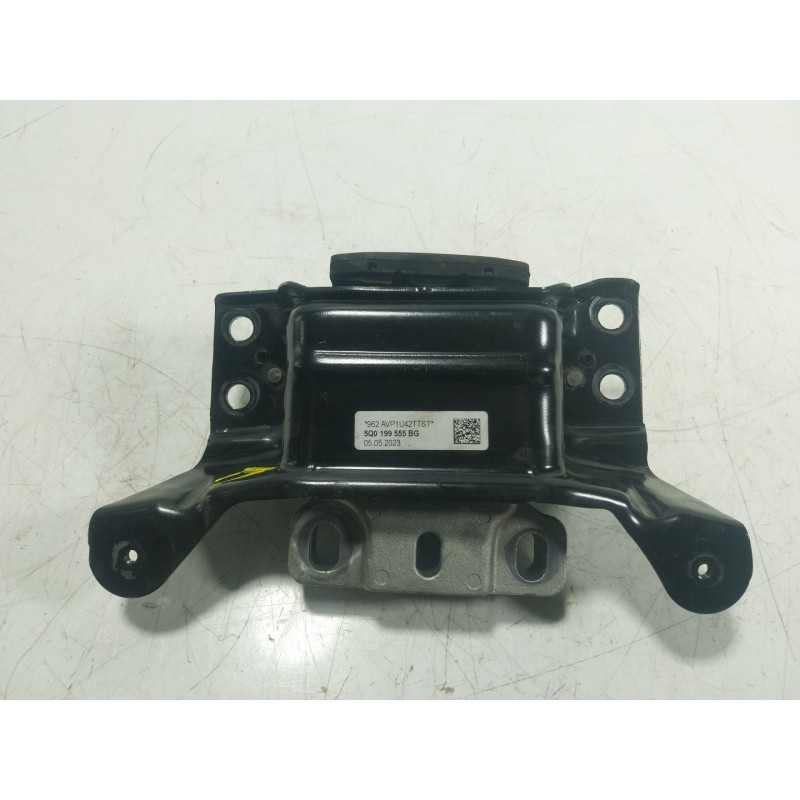 Recambio de soporte motor izquierdo para cupra leon (kl1, ku1) 1.5 tsi referencia OEM IAM  5Q0199555BG 