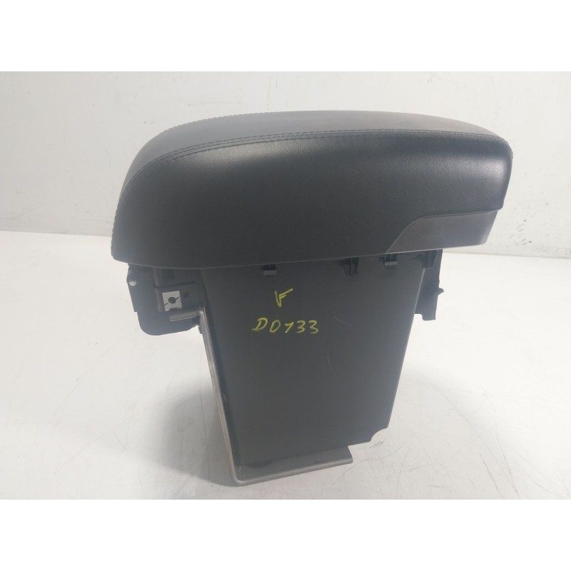 Recambio de apoyabrazos central para hyundai ix35 (lm, el, elh) 1.7 crdi referencia OEM IAM  846812Y000 