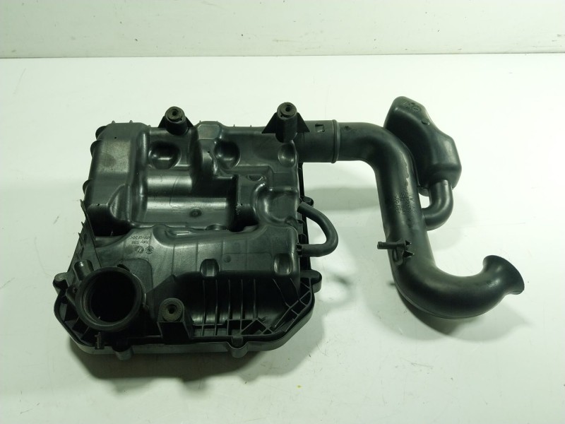 Recambio de filtro aire para skoda fabia iii (nj3) 1.0 referencia OEM IAM  04C129611J 