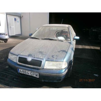 SKODA OCTAVIA BERLINA (1U2)