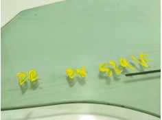 Recambio de cristal puerta delantero derecho para hyundai i30 (gd) 1.4 crdi referencia OEM IAM 82421A6020   2