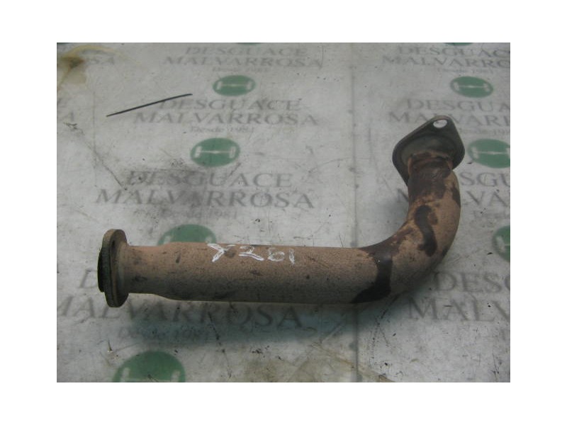 Recambio de salida colector para toyota avensis berlina (t 22) 2.0 terra (4-ptas.) referencia OEM IAM   