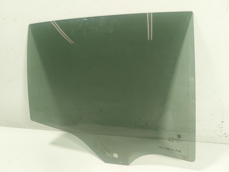 Recambio de cristal puerta trasero derecho para bmw 1 (f40) 118 d referencia OEM IAM 51357469092  