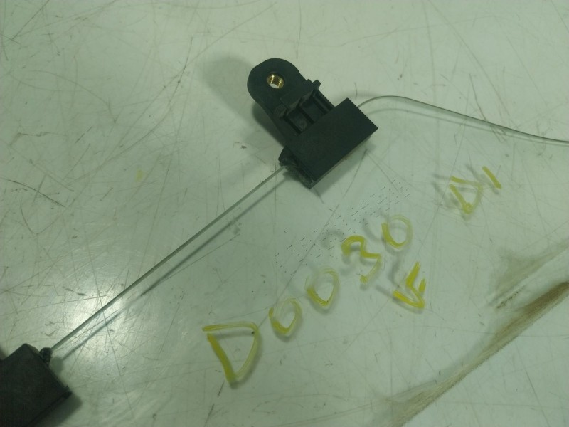 Recambio de cristal puerta delantero izquierdo para kia picanto iii (ja) 1.0 lpg referencia OEM IAM   