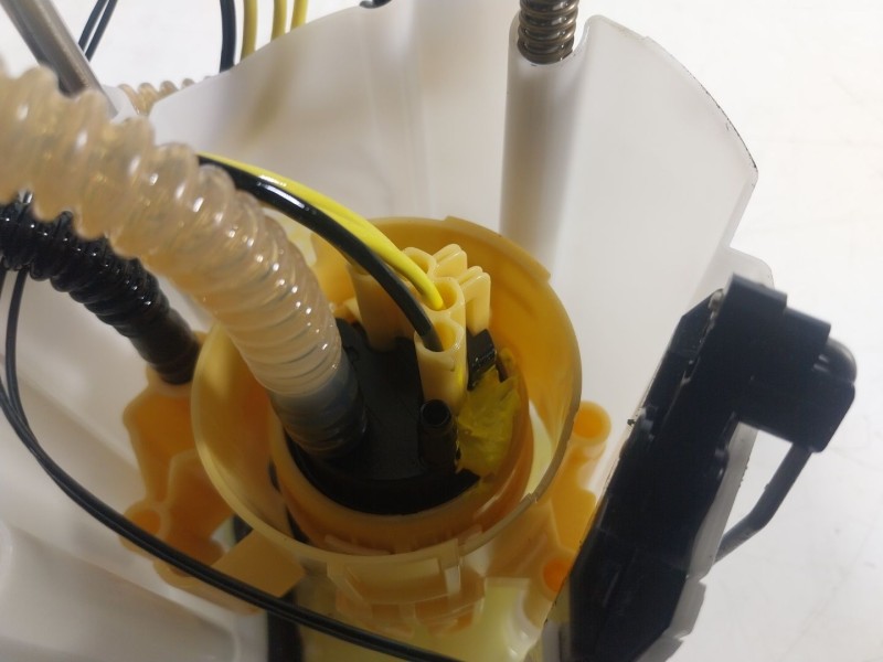 Recambio de aforador para bmw 1 (f40) 118 d referencia OEM IAM 16117300466 730046608 