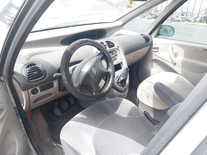 citroën xsara picasso (n68) del año 2004
