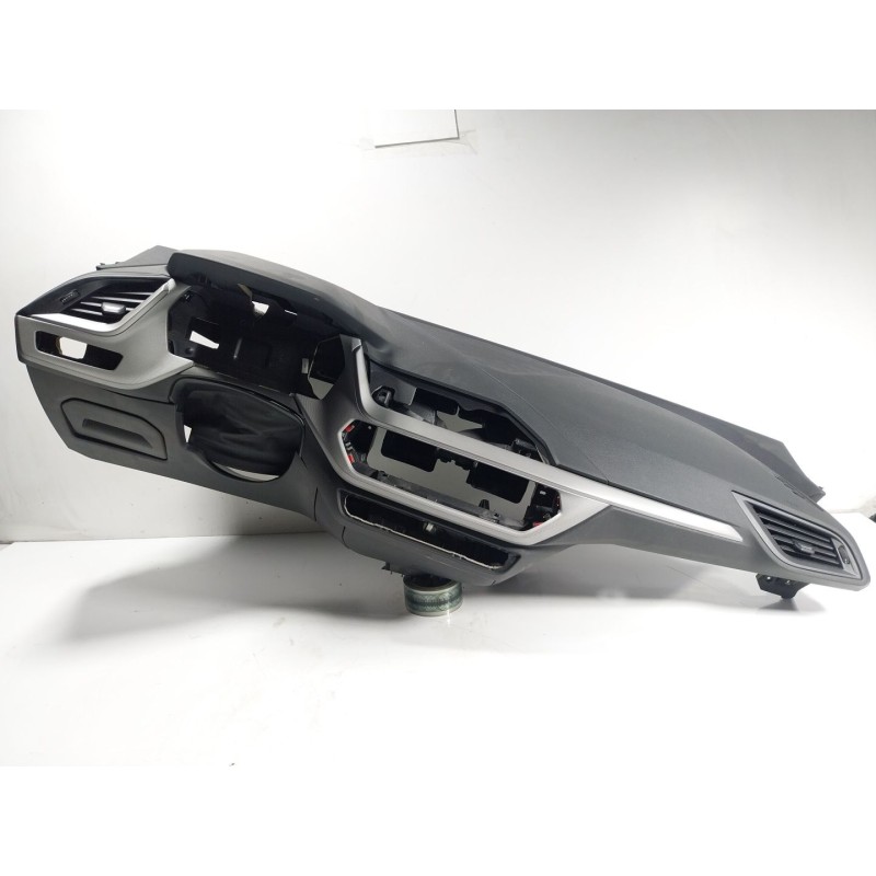 Recambio de salpicadero para bmw 1 (f40) 118 d referencia OEM IAM 51456962262  