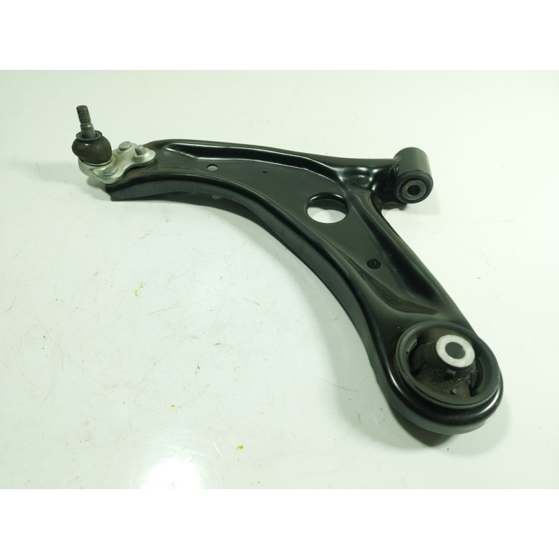 Recambio de brazo suspension inferior delantero izquierdo para toyota yaris cross (mxp_) 1.5 hybrid (mxpj10) referencia OEM IAM 