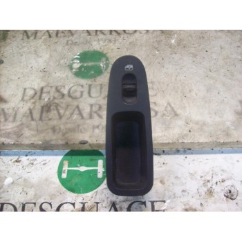 MANDO ELEVALUNAS TRASERO DERECHO 