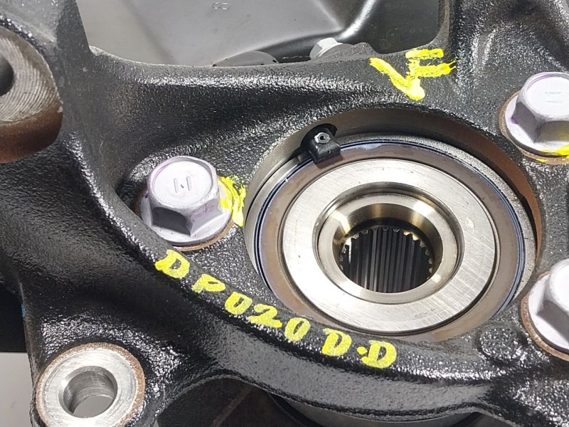 Recambio de mangueta delantera derecha para toyota yaris cross (mxp_) 1.5 hybrid (mxpj10) referencia OEM IAM   