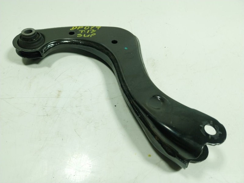 Recambio de brazo suspension superior trasero izquierdo para toyota c-hr (_x1_) 1.8 hybrid (zyx10_, zyx11_) referencia OEM IAM  
