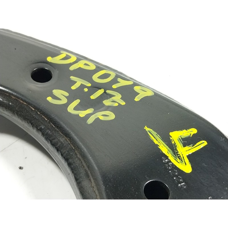 Recambio de brazo suspension superior trasero izquierdo para toyota c-hr (_x1_) 1.8 hybrid (zyx10_, zyx11_) referencia OEM IAM  