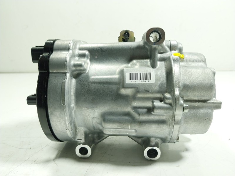 Recambio de compresor aire acondicionado para toyota c-hr (_x1_) 1.8 hybrid (zyx10_, zyx11_) referencia OEM IAM  0424002750 