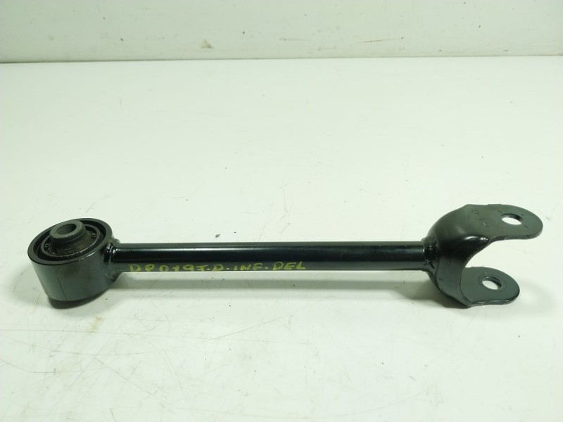 Recambio de brazo suspension inferior trasero derecho para toyota c-hr (_x1_) 1.8 hybrid (zyx10_, zyx11_) referencia OEM IAM   