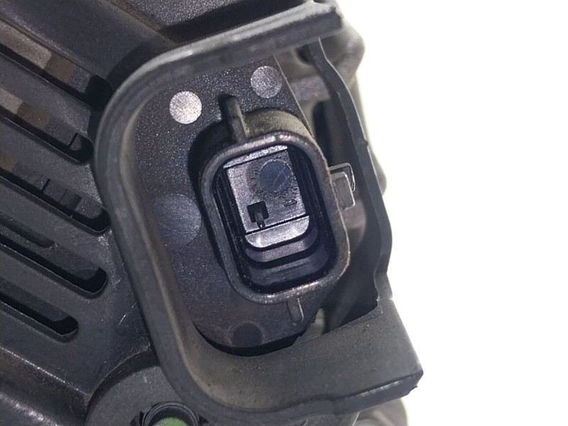 Recambio de alternador para renault scénic iii (jz0/1_) 1.2 tce referencia OEM IAM 8200849752 8200849752 