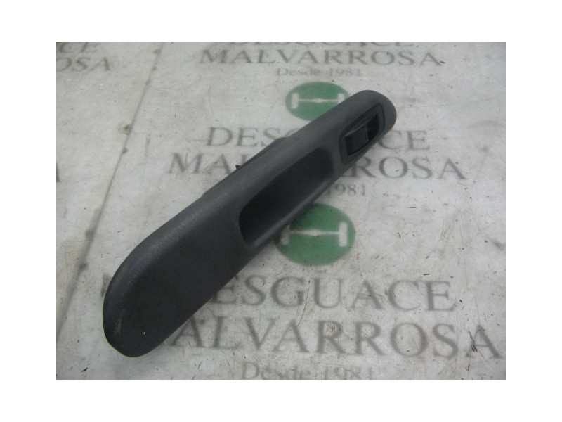 Recambio de mando elevalunas trasero derecho para toyota avensis berlina (t 22) 2.0 terra (4-ptas.) referencia OEM IAM   