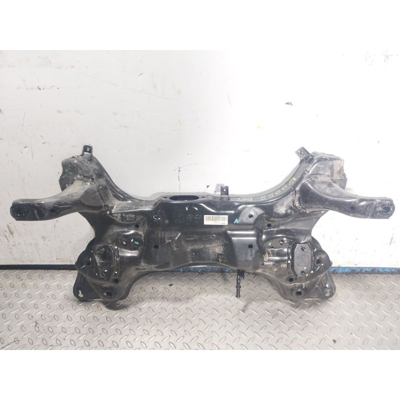 Recambio de puente delantero para kia cee´d (jd) 1.4 crdi 90 referencia OEM IAM   