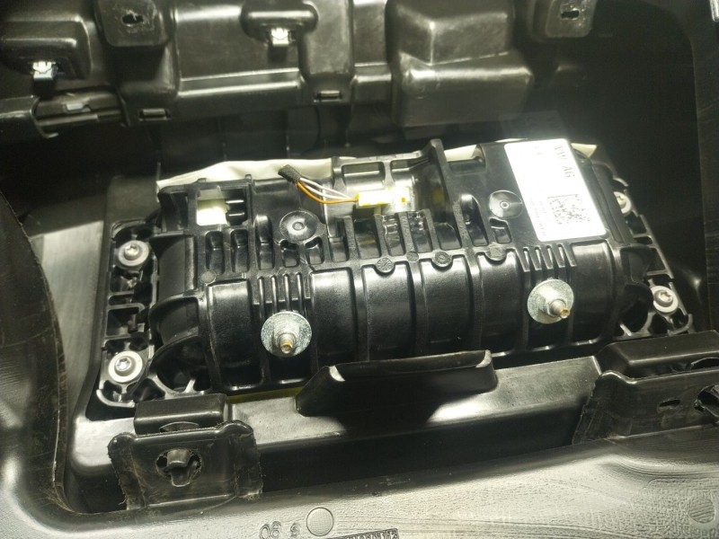 Recambio de salpicadero para volkswagen golf viii (cd1, da1) 1.0 tsi referencia OEM IAM   