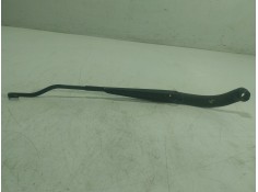 Recambio de brazo limpia delantero izquierdo para ssangyong tivoli 1.6 xdi 160 referencia OEM IAM    2