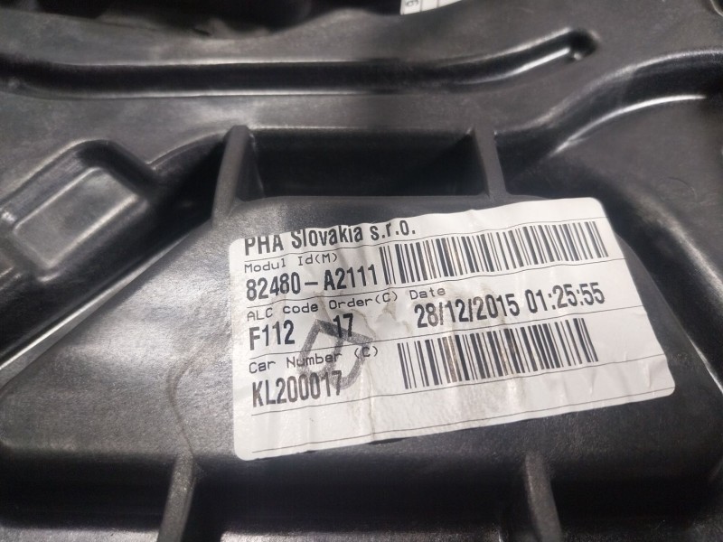 Recambio de elevalunas delantero derecho para kia cee´d (jd) 1.4 crdi 90 referencia OEM IAM  82480A2111 