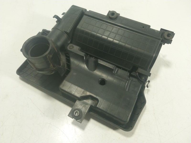 Recambio de filtro aire para kia picanto iii (ja) 1.0 lpg referencia OEM IAM  28100G6210 